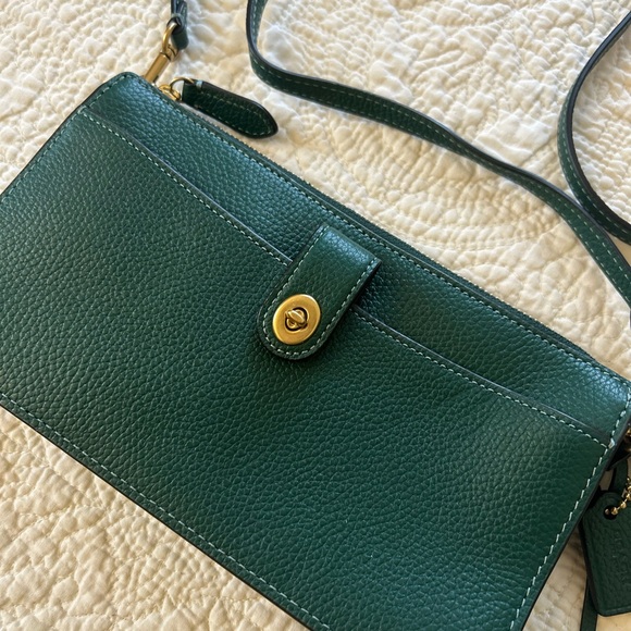 COACH Green Leather Crossbody Bag - Picture 2 of 4